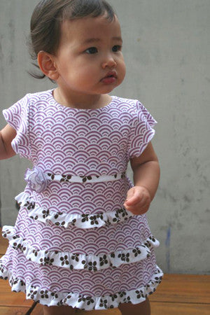 Sizes 6-12 Tagged "Japanese girl dress" Noko Baby Sizes 6-12 Tagged "Japanese girl dress" Noko Baby